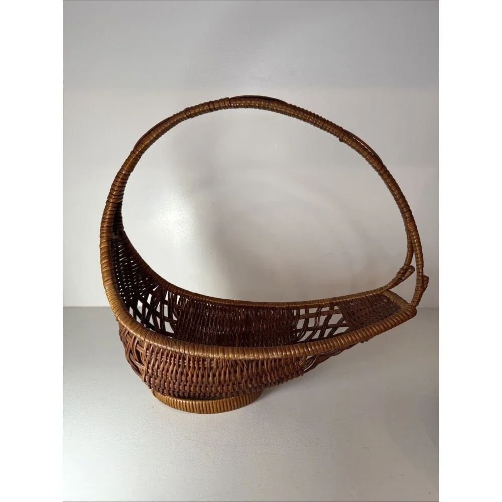 Vintage Basket Hand Crafted Woven Natural Rattan Gondola Boat Shaped